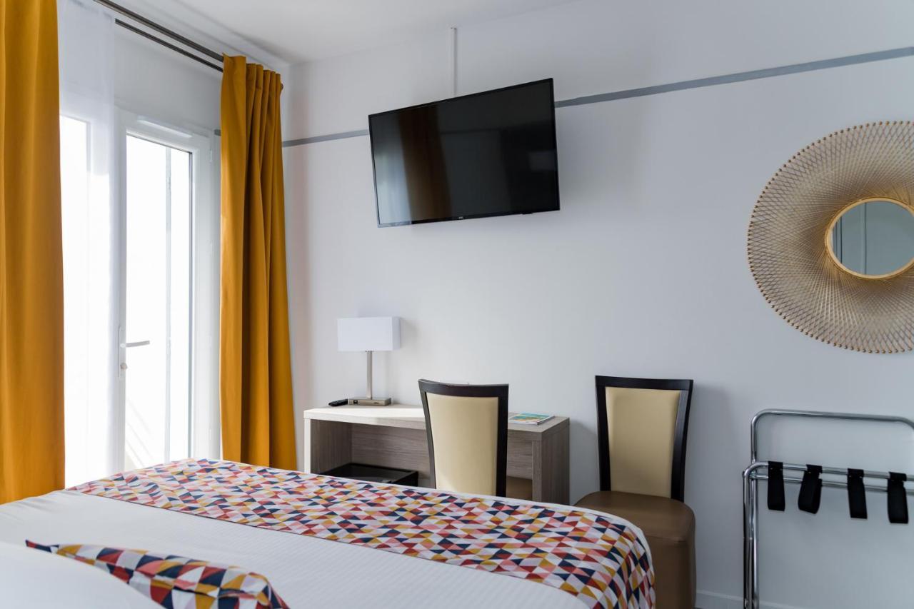 Hotel Le Rabelais Le Lavandou Kültér fotó