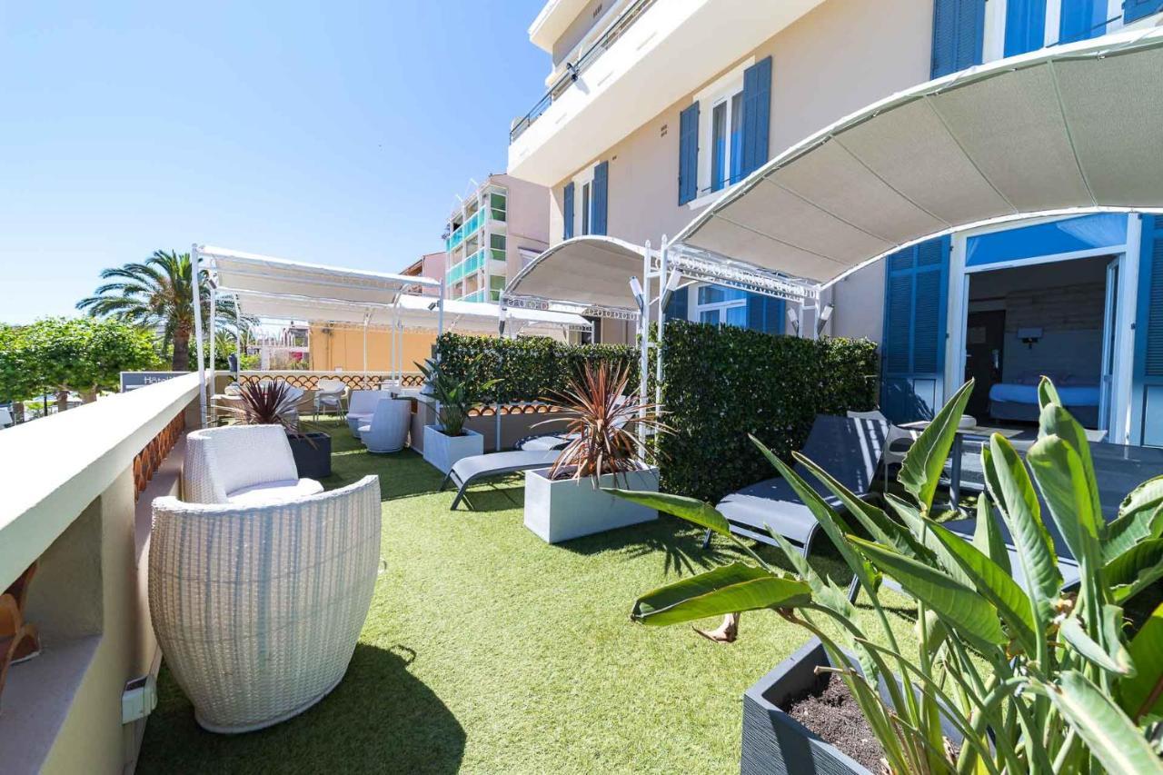 Hotel Le Rabelais Le Lavandou Kültér fotó